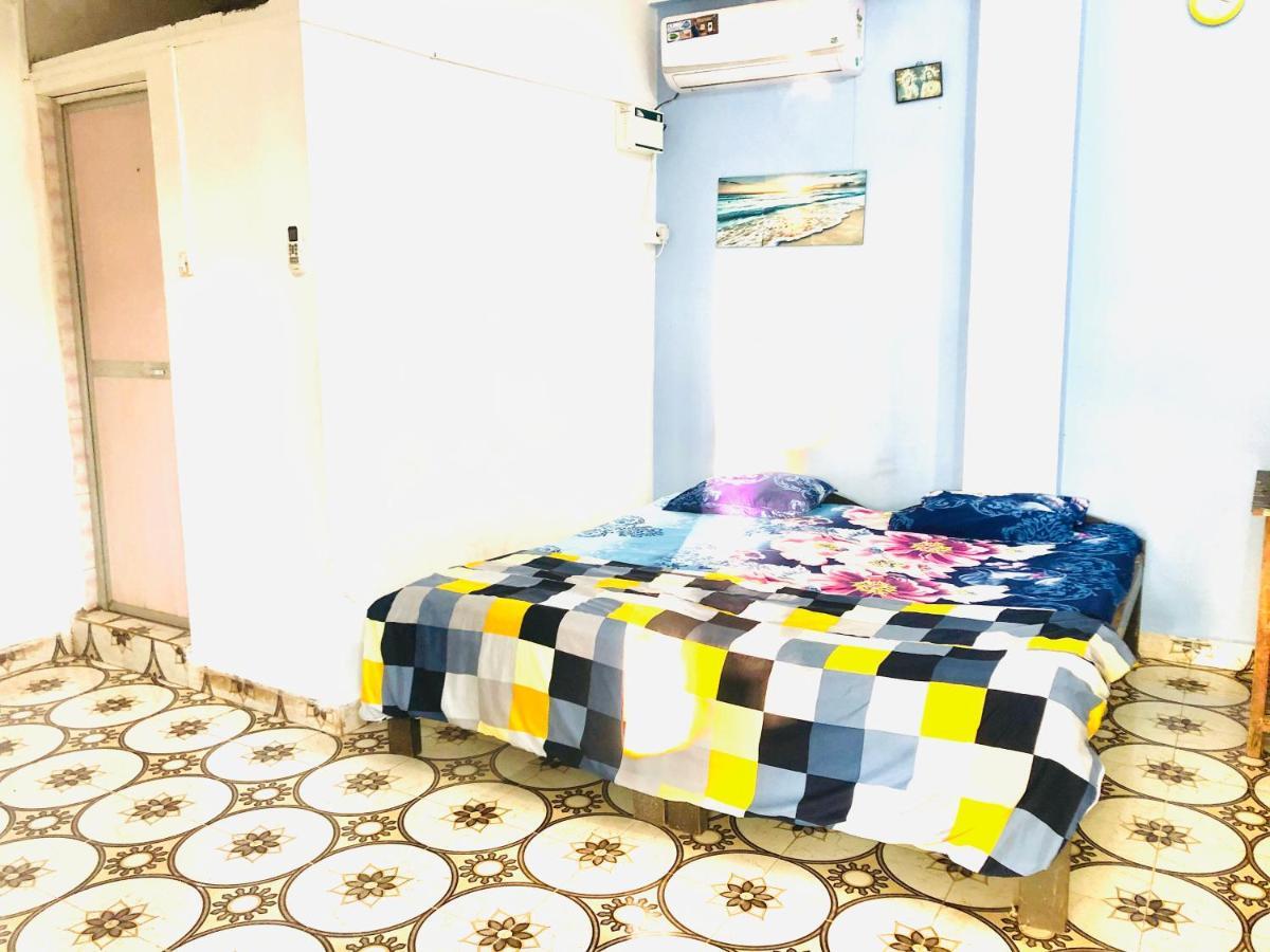 Blue Waves Guest House Calangute Eksteriør billede